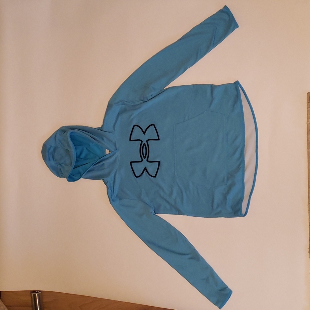 Under Armour sweatshirt